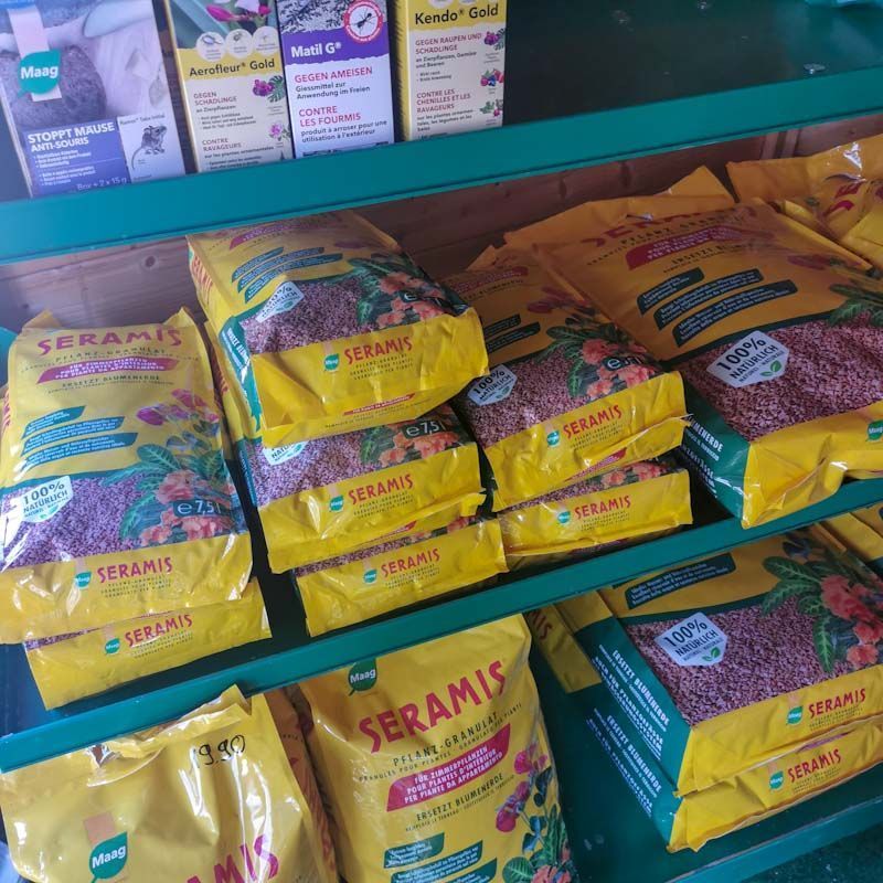 aus recyceltem Material