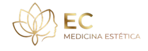 Logotipo dorado con una flor de loto combinada con un perfil humano junto al texto "EC MEDICINA ESTÉTICA".