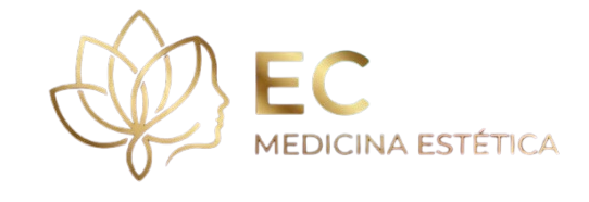 Logotipo dorado con una flor de loto combinada con un perfil humano junto al texto "EC MEDICINA ESTÉTICA".