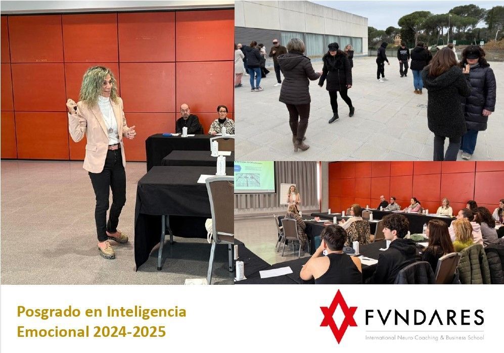 Presentación sobre inteligencia emocional con asistentes. El texto dice 