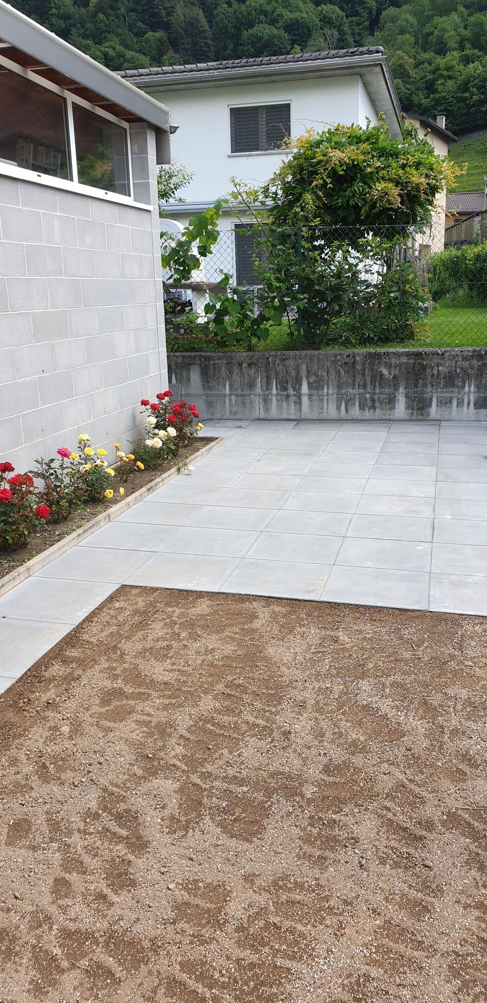 lavoro di giardinaggio - Ellemme Giardini di Luca Maruca