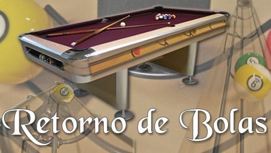Mesa de billar con bolas y tacos, con la inscripción 
