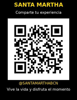 Código QR para Santa Martha con “Comparte tu experiencia” y @SANTAMARTHABCN sobre fondo negro