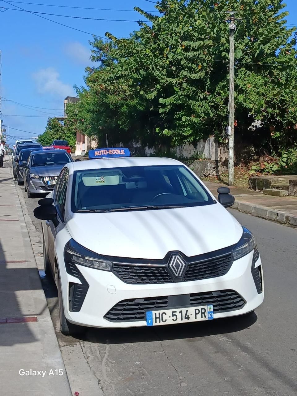 Renault Clio 5 servant d'auto-école