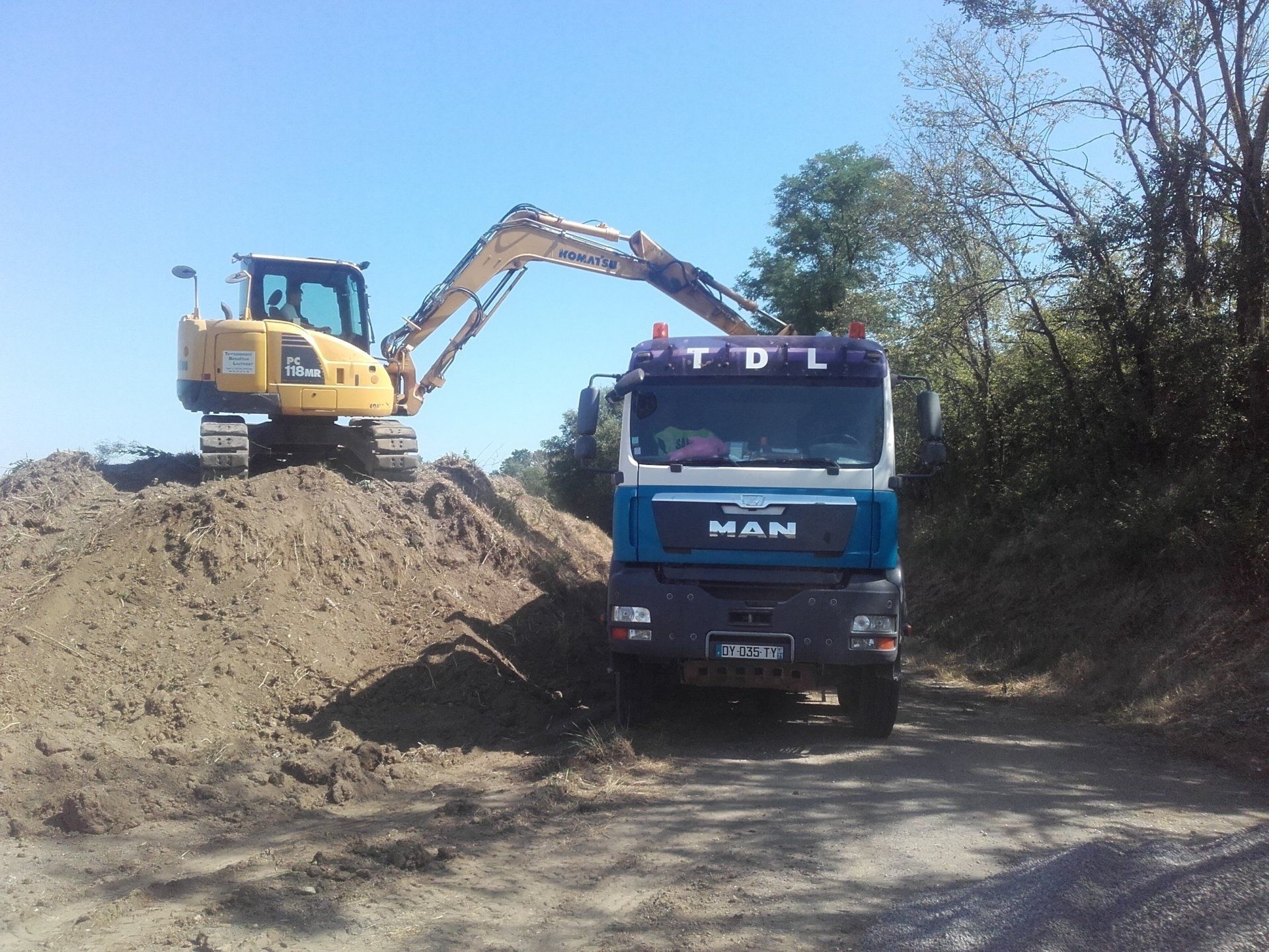 Déblaiement de la terre