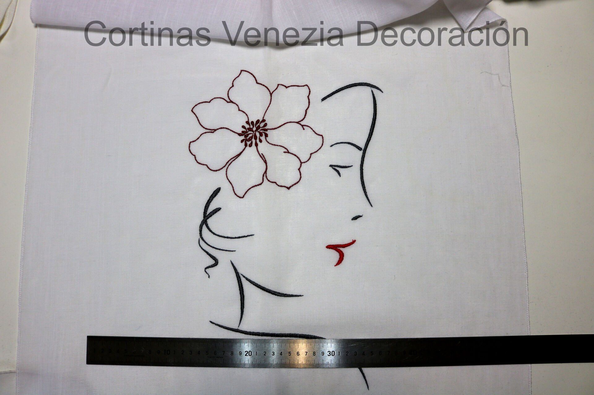 Chica de la Flor