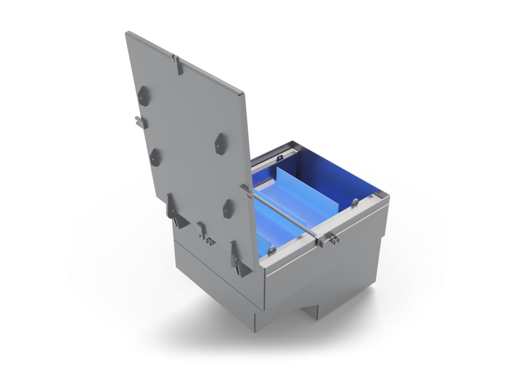 Fish lift for safe fish transport between decks