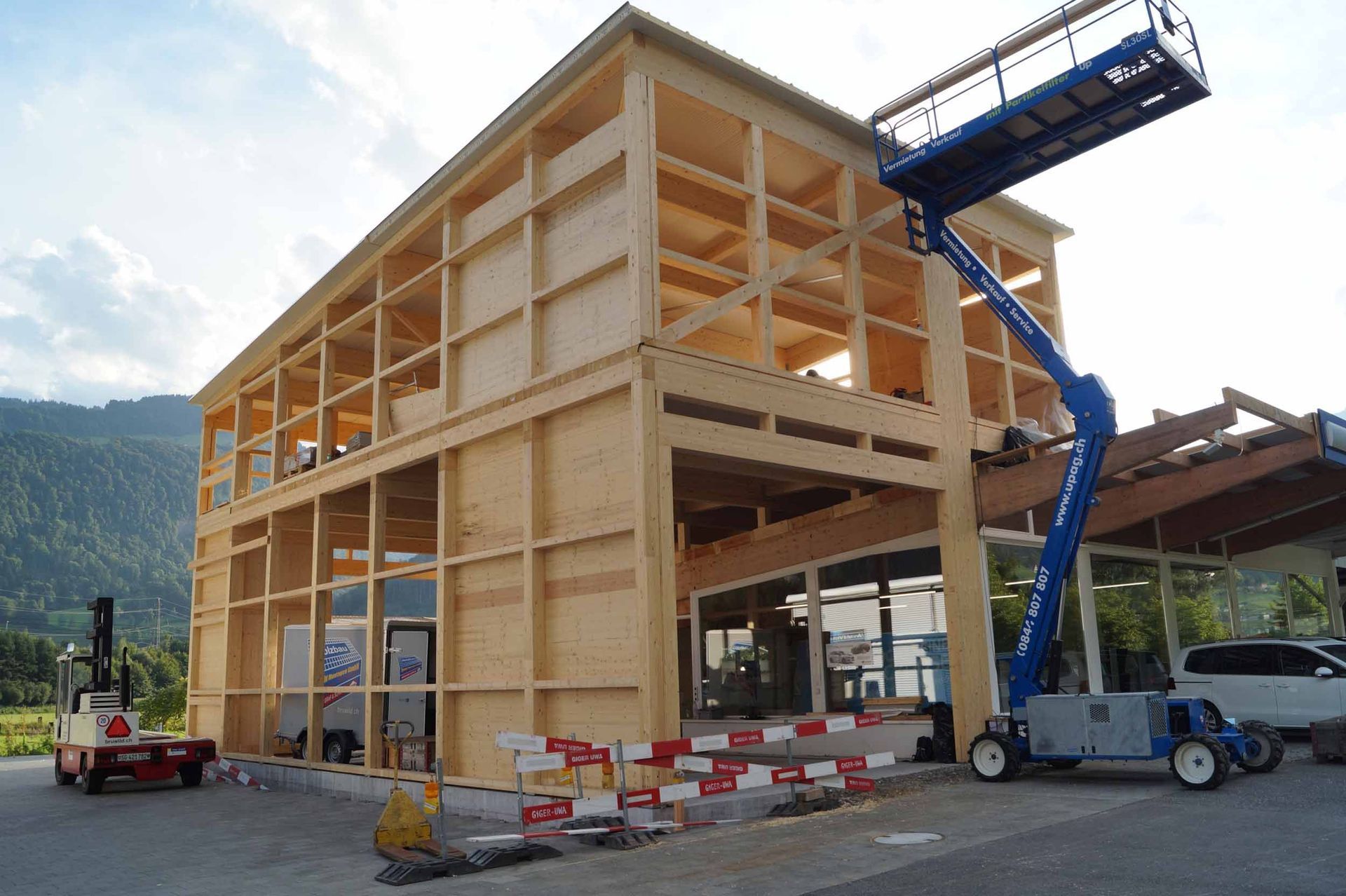 Holzbau Forstwerkhof Tamina Bad Ragaz - Bruwild Montagen GmbH