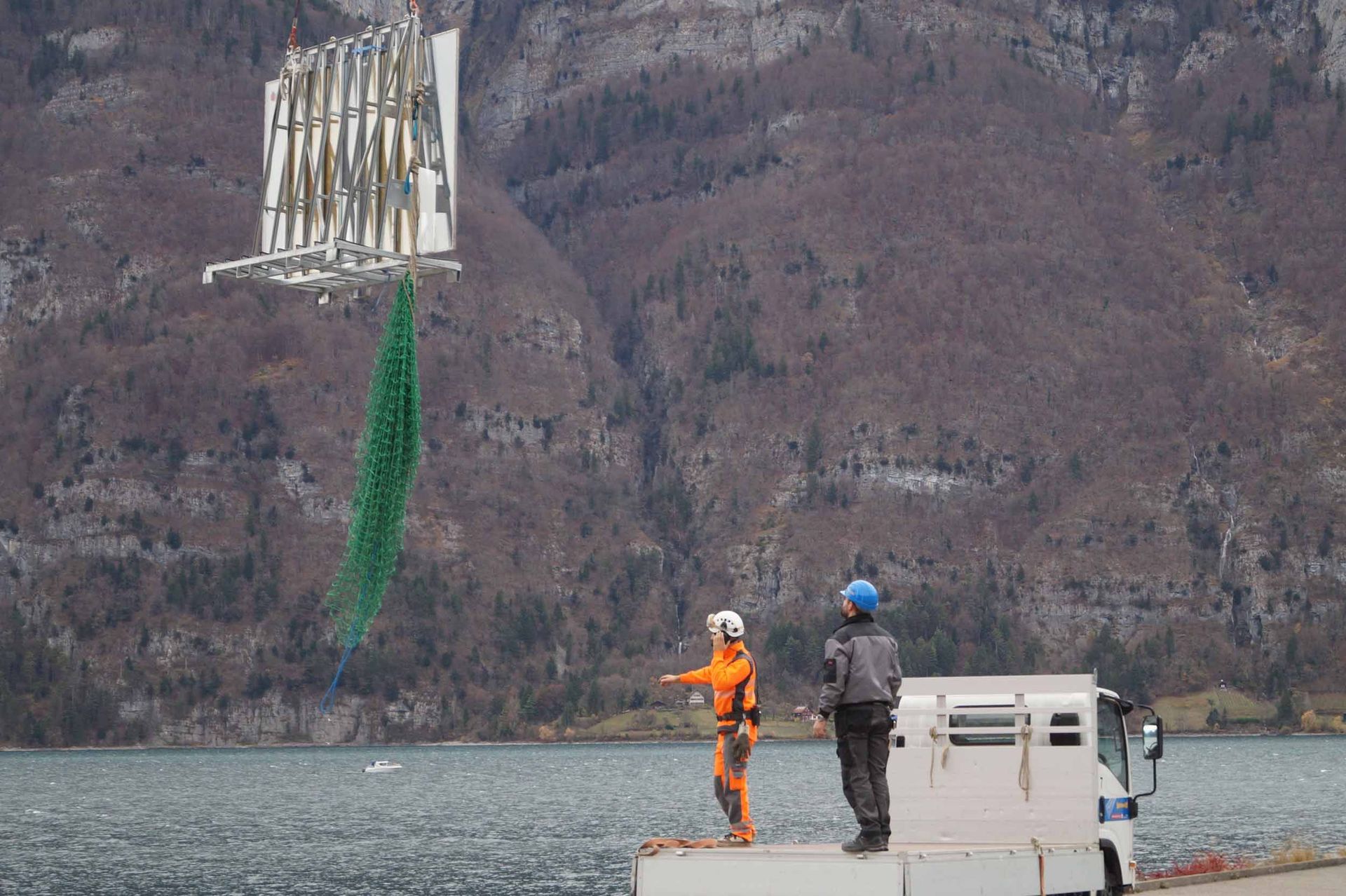 Heli Transport - Bruwild Montagen GmbH