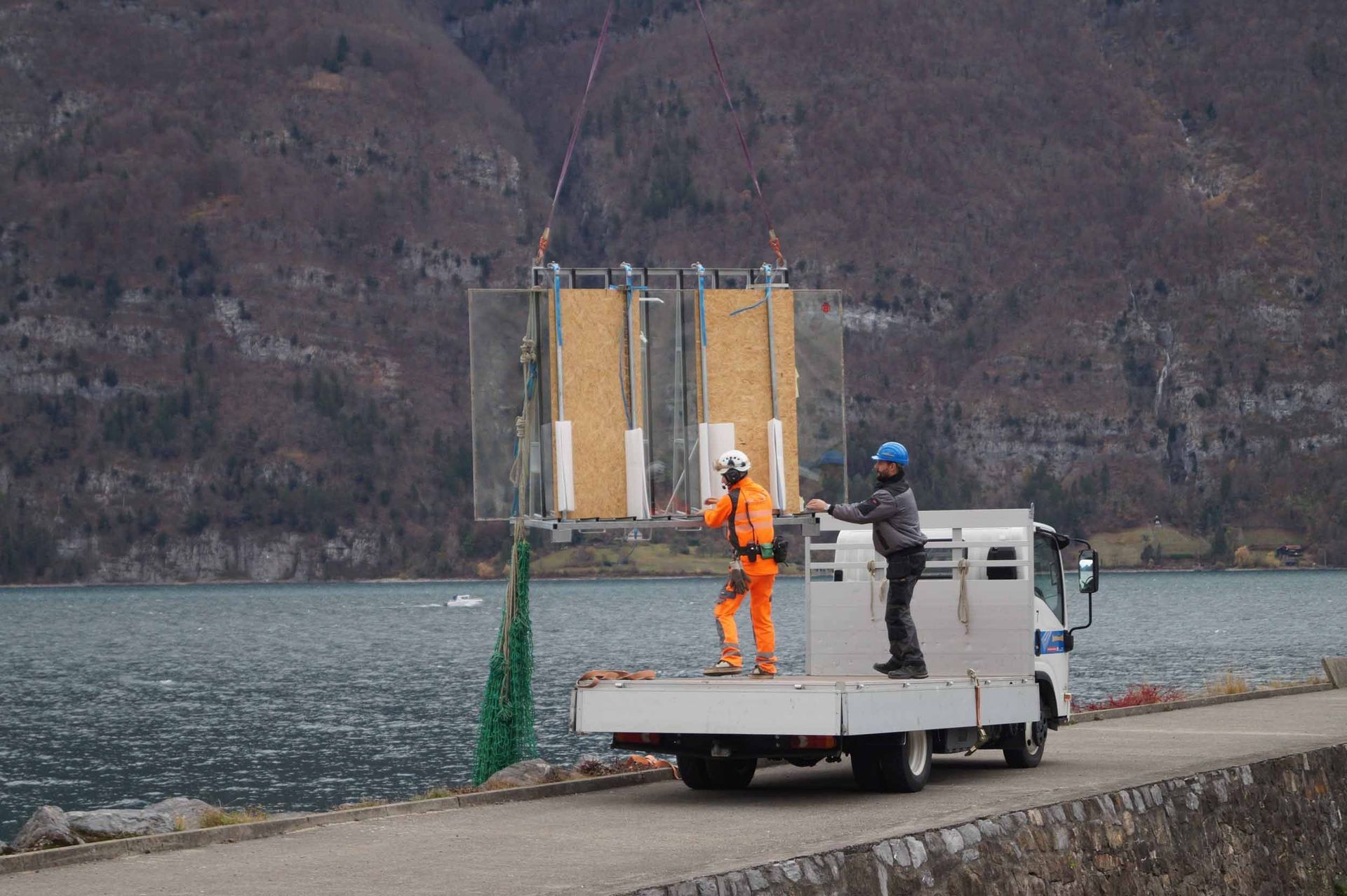 Heli Transport - Bruwild Montagen GmbH