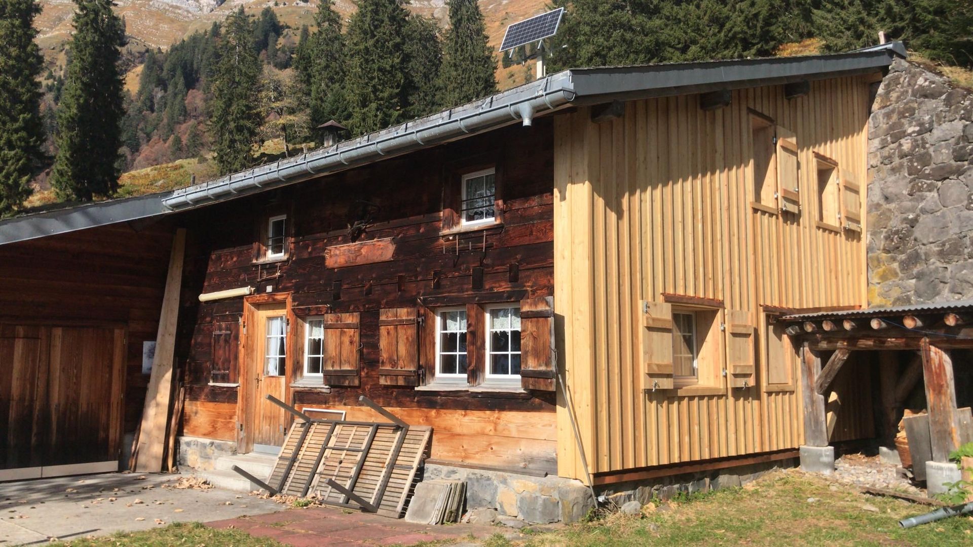 Alphütte - Bruwild Montagen GmbH