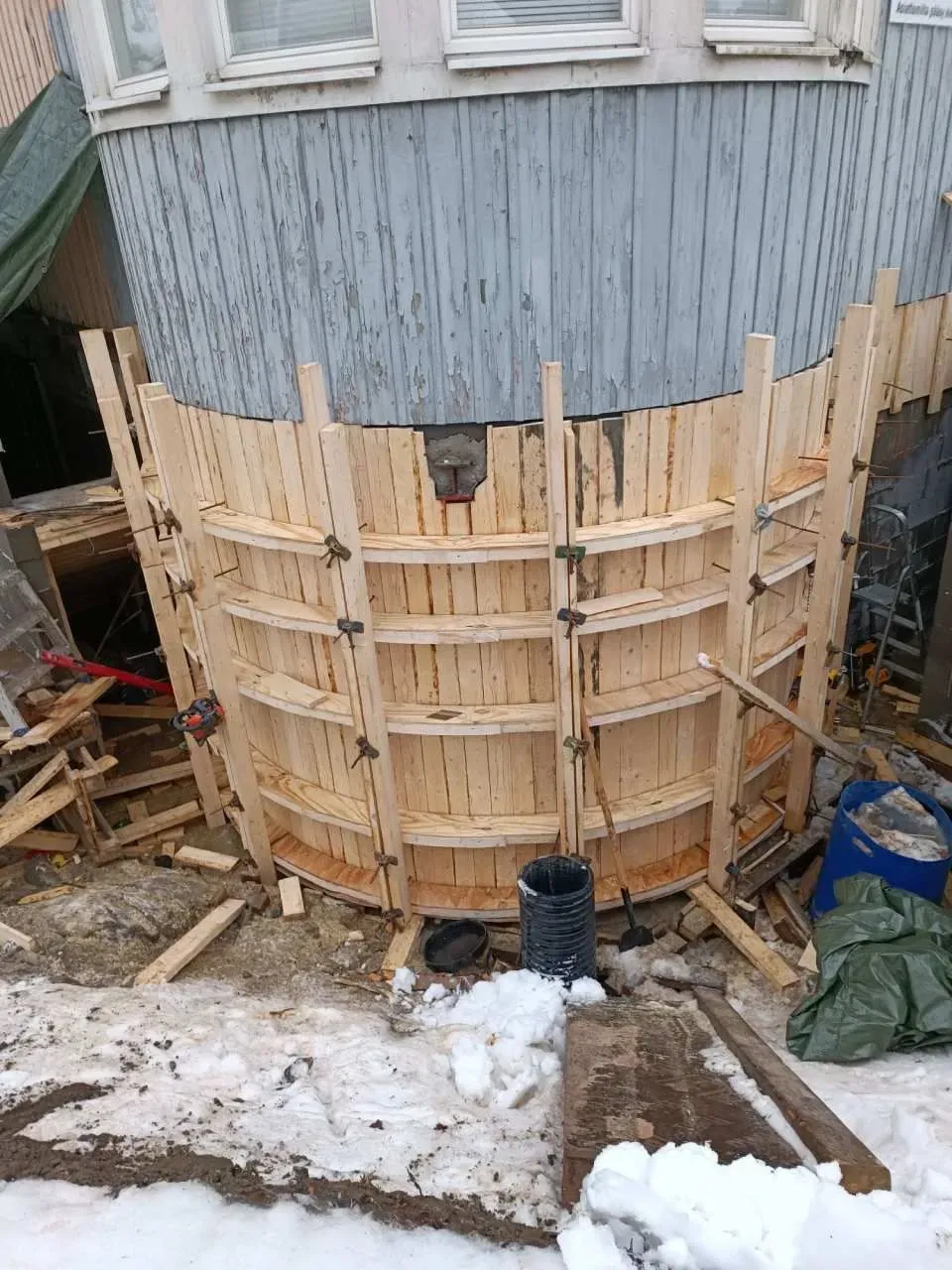 Rakennuksen ulkoverhoilun korjaus