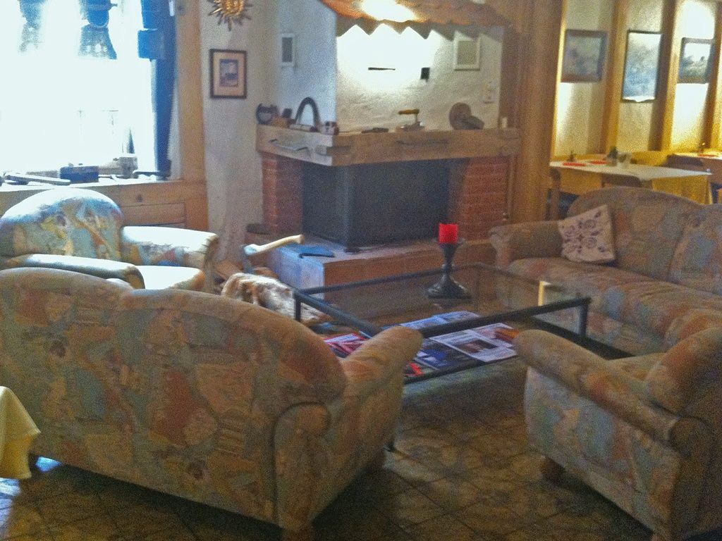 Sitzecke - Ristorante Pizzeria Arcobaleno - Unterseen