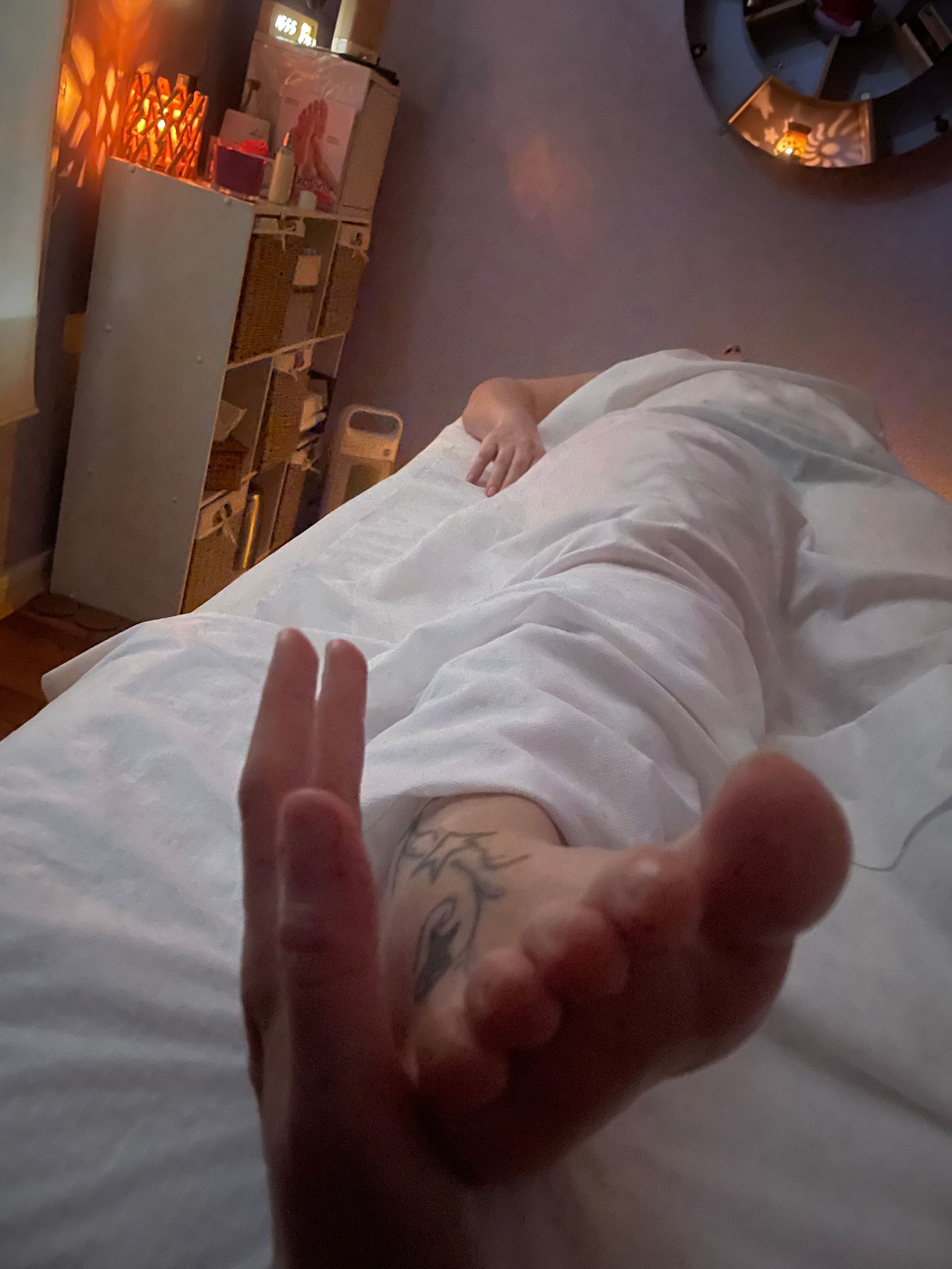 Massage de pieds en cours