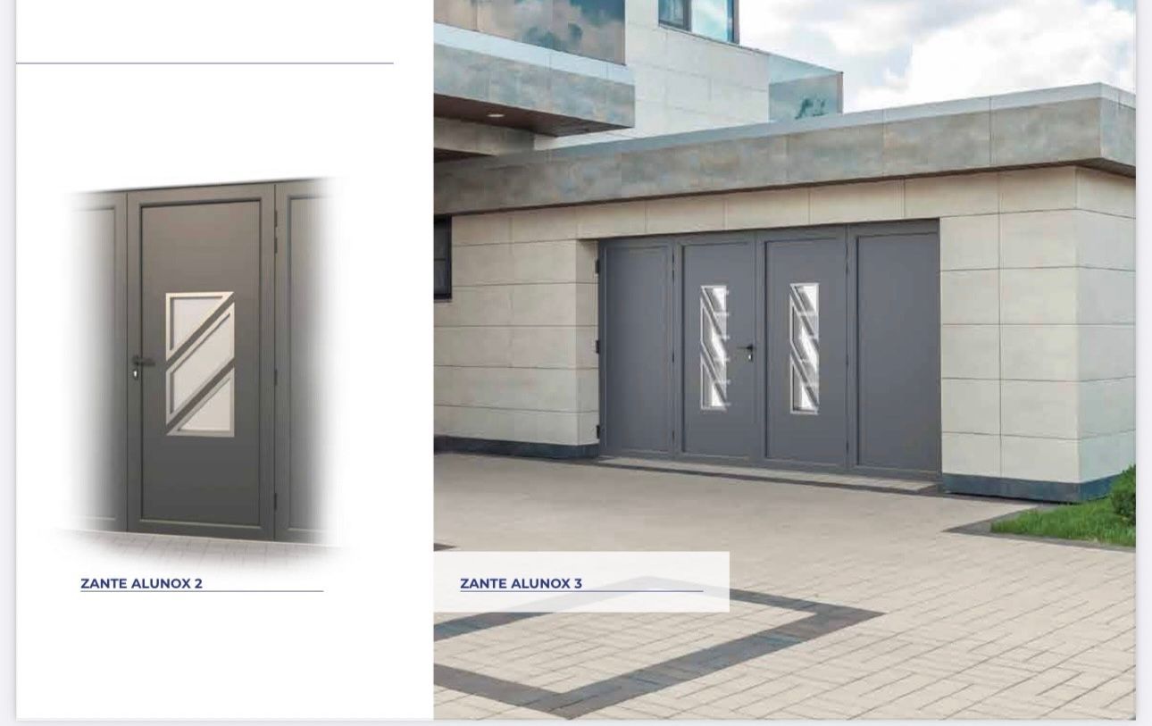 Portes métalliques grises sur une maison moderne. Une porte simple et un garage à double porte.