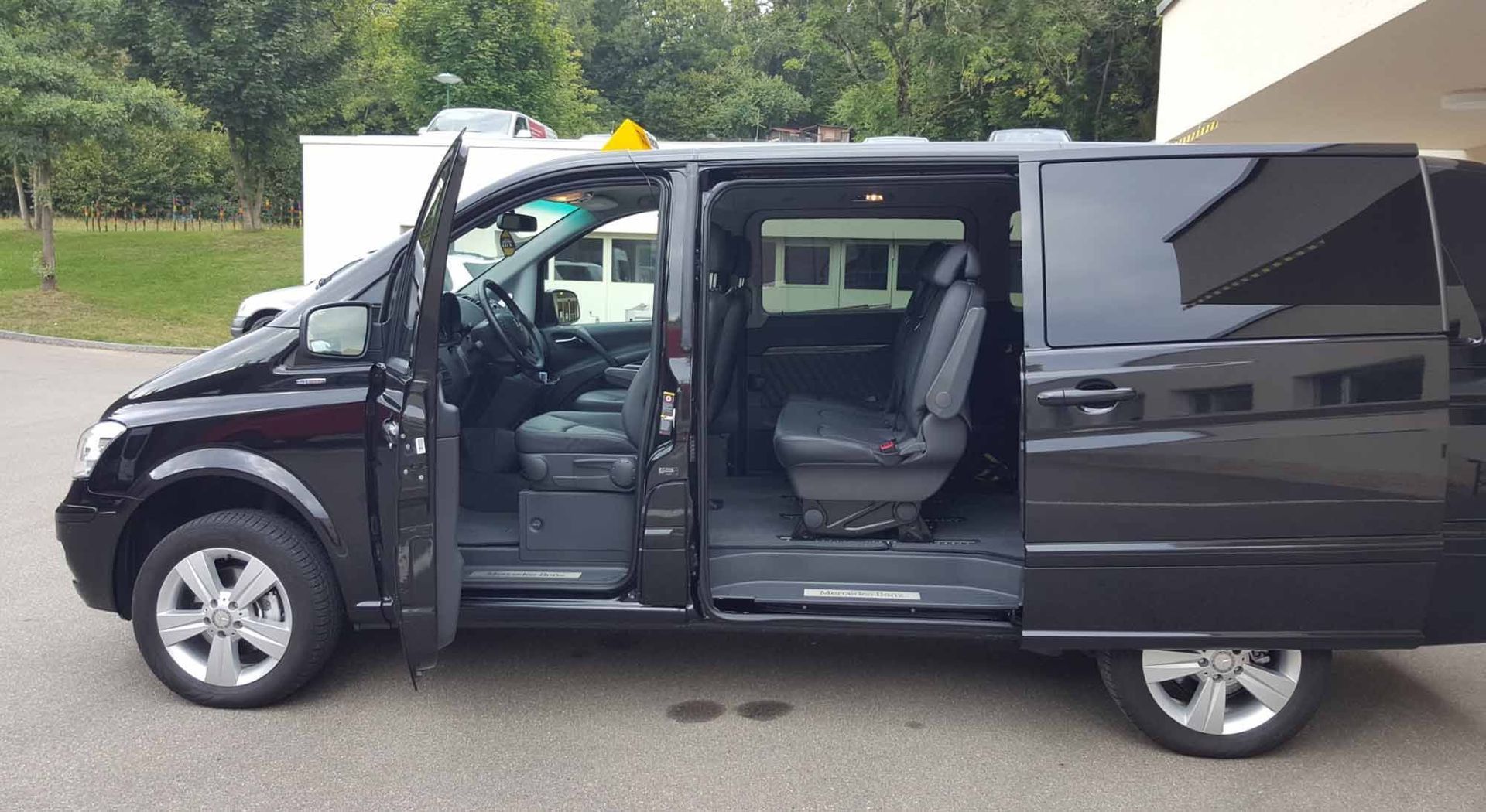 Mercedes Viano - Taxi Stefan - Fehraltdorf