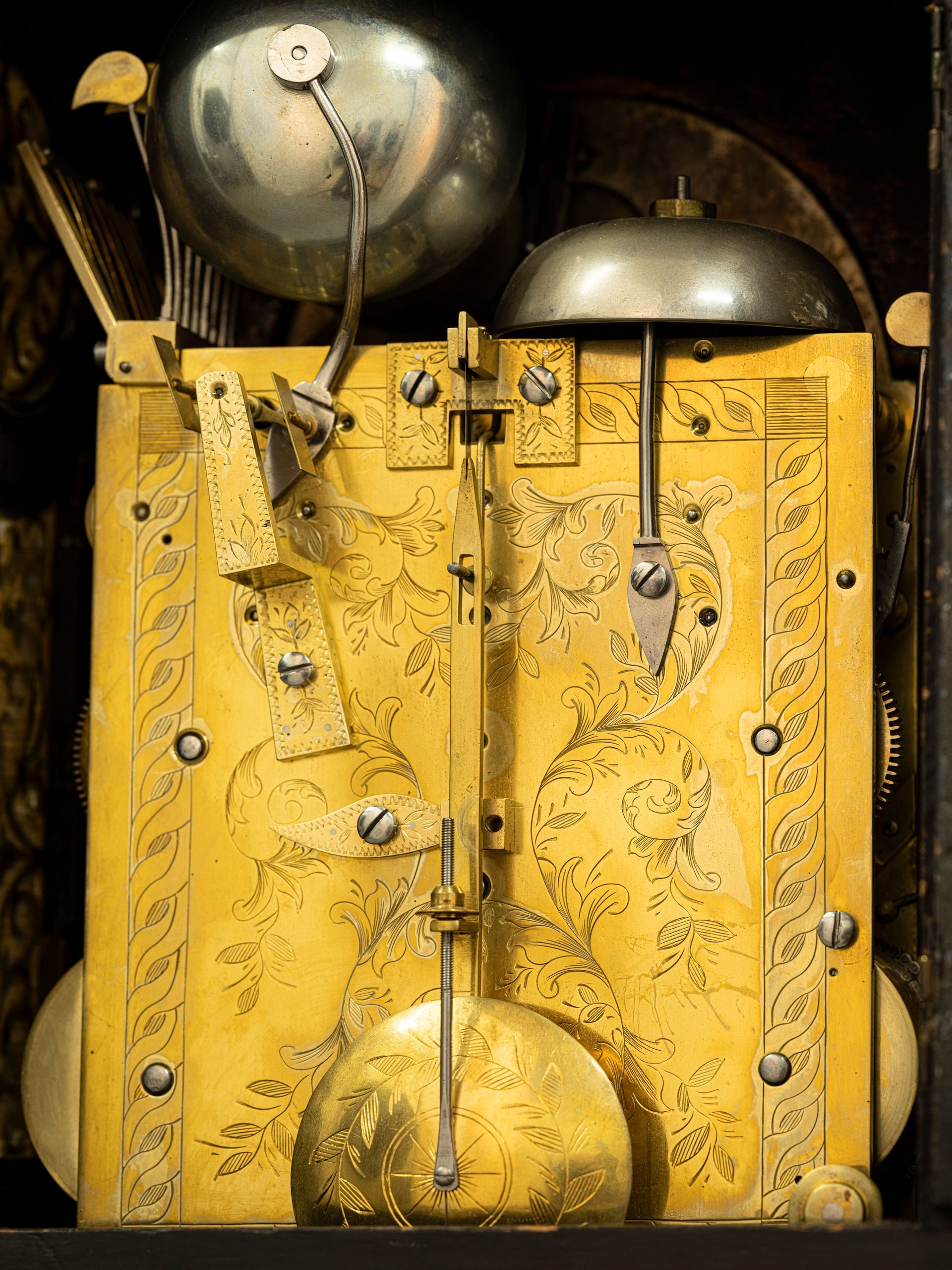 Englische Bodenstanduhr von William Gill