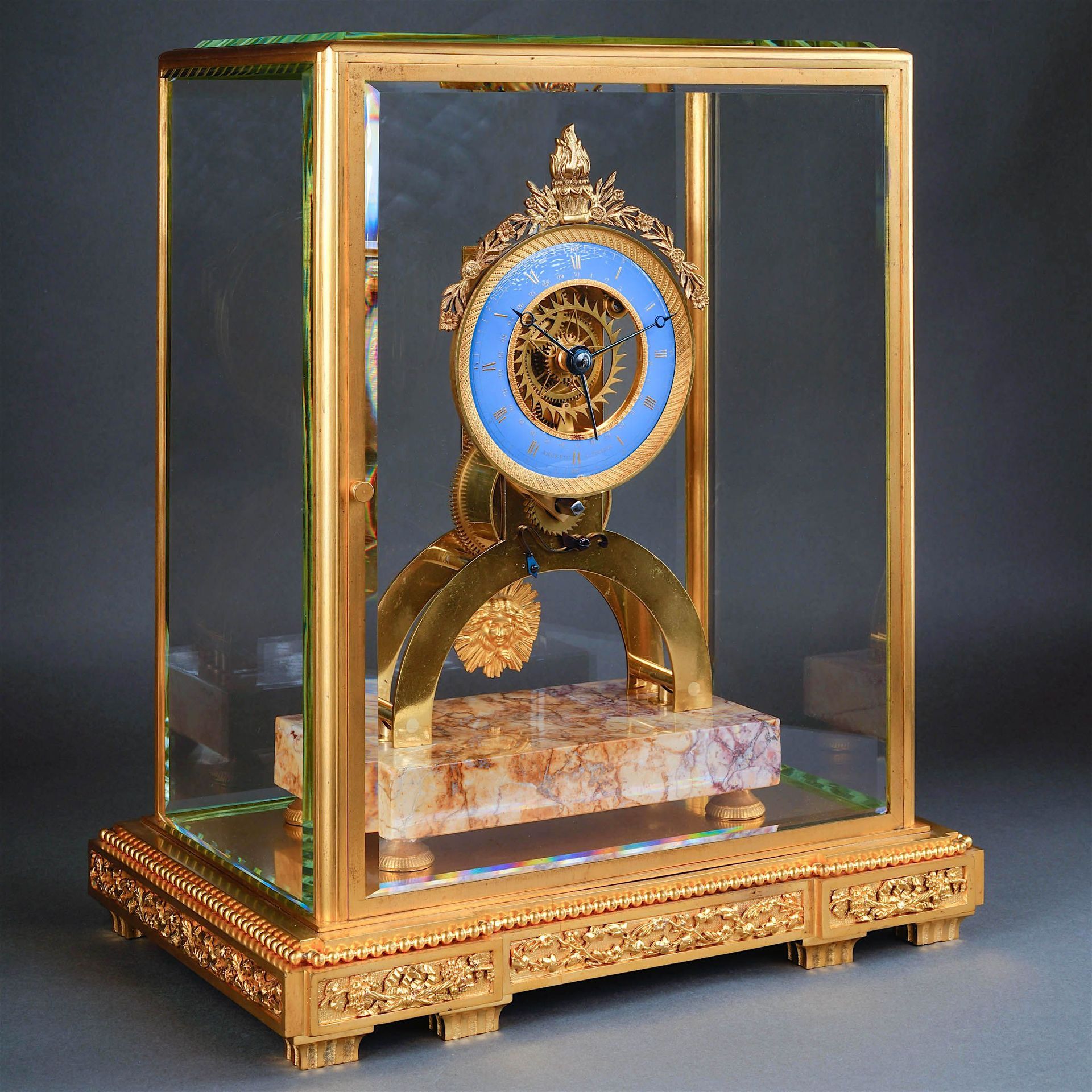 FRANZÖSISCHE TISCHUHR DIRECTOIRE, Paris um 1800
