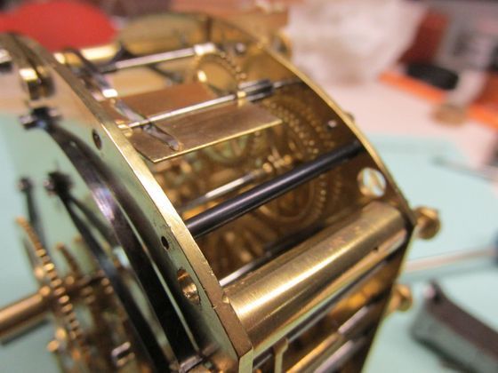 Artisan de Chronométrie Schmid Zurich Restauration d’horloges antiques