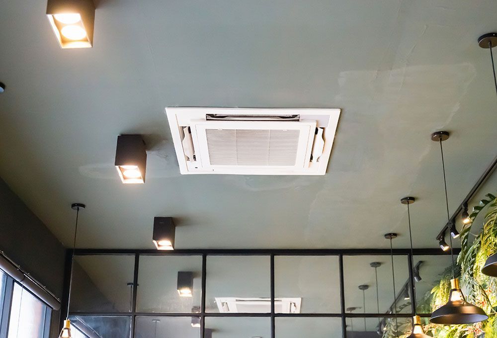 Climatisation au plafond
