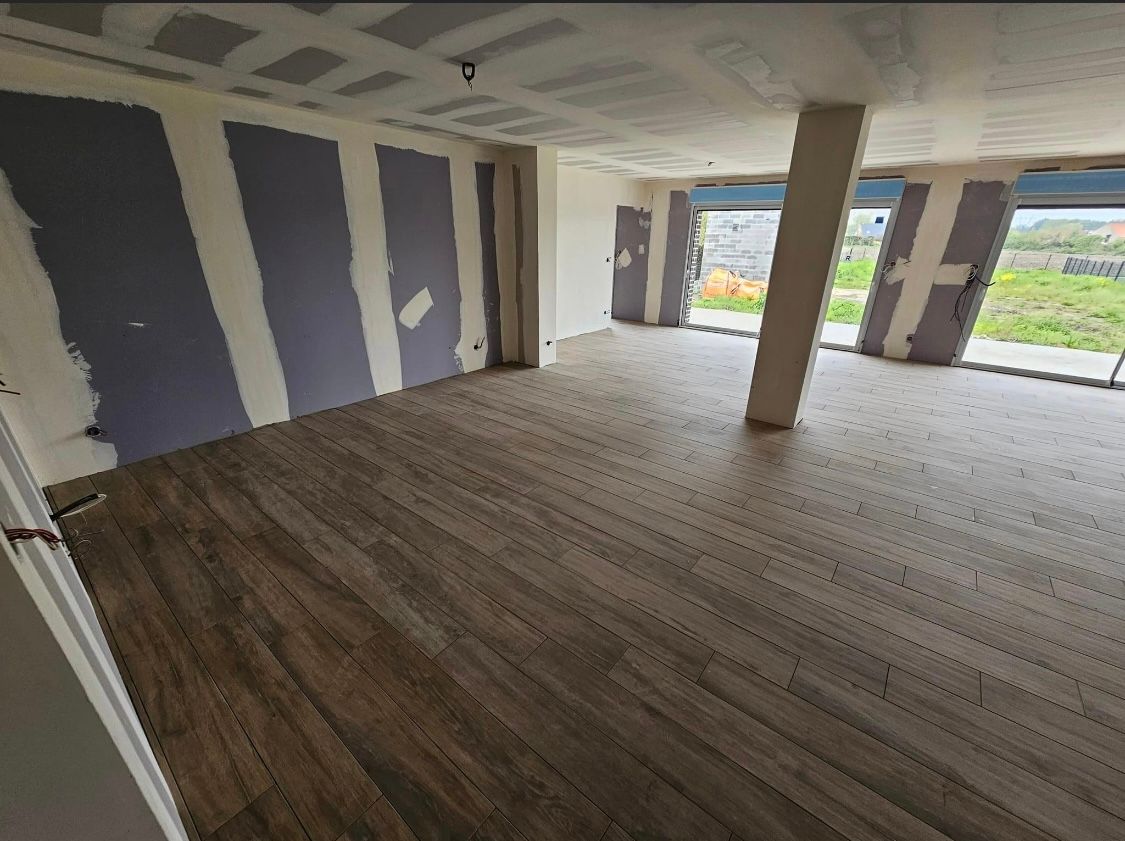 Parquet, plaque de plâtre et isolation