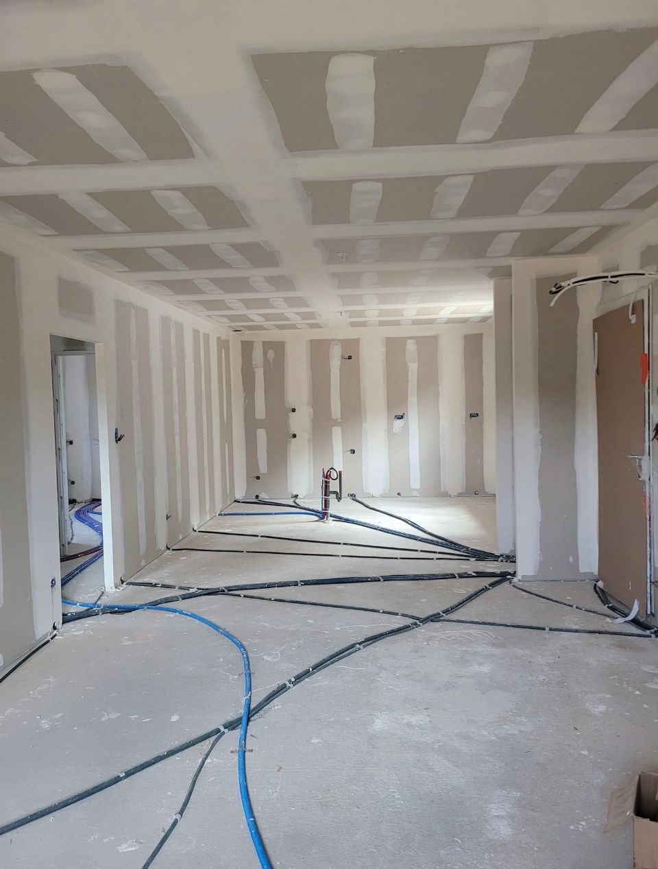 Création de plancher chauffant et plaque de plâtre