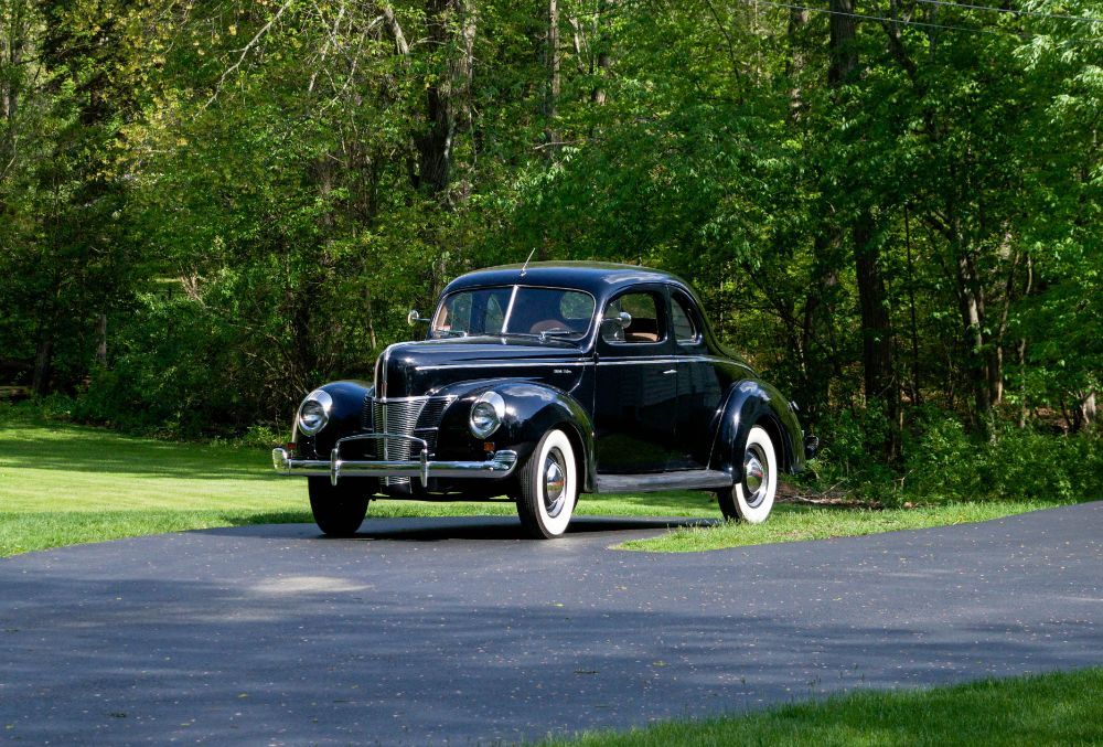 Oldtimer auf Straße