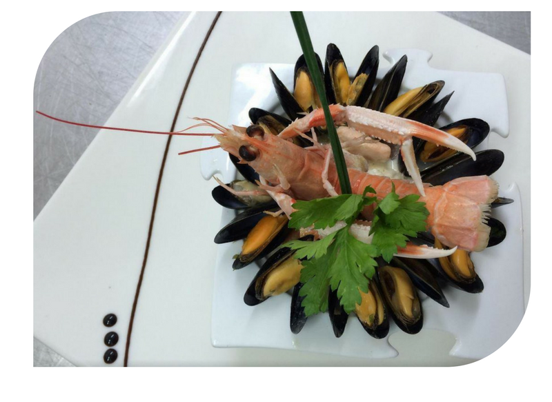 Je Recommande Le Au Grand Large Un Restaurant Parfait Restaurant Restaurant Libanais Buffet A Volonte
