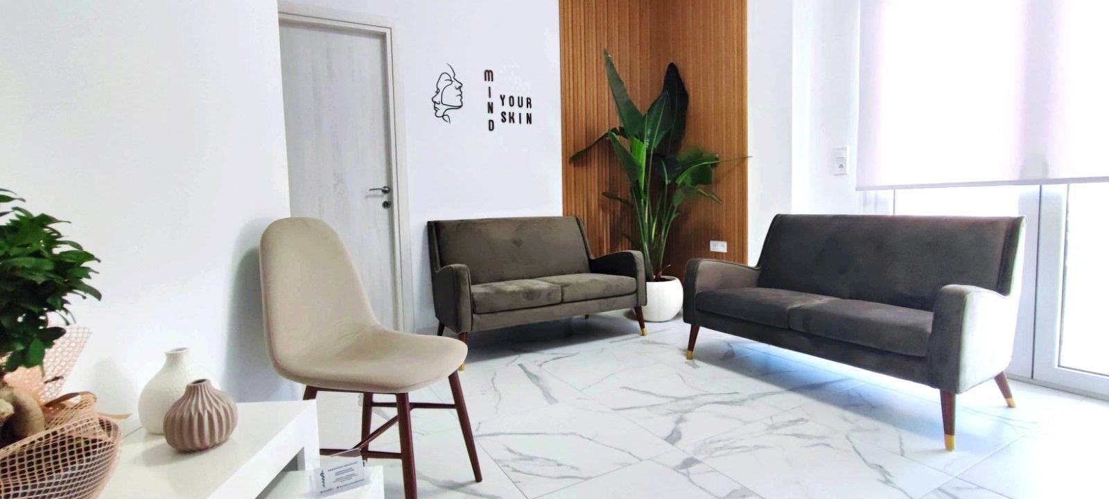 Δερματολόγος - Αφροδισιολόγος Αϊβαζόγλου Μάνος