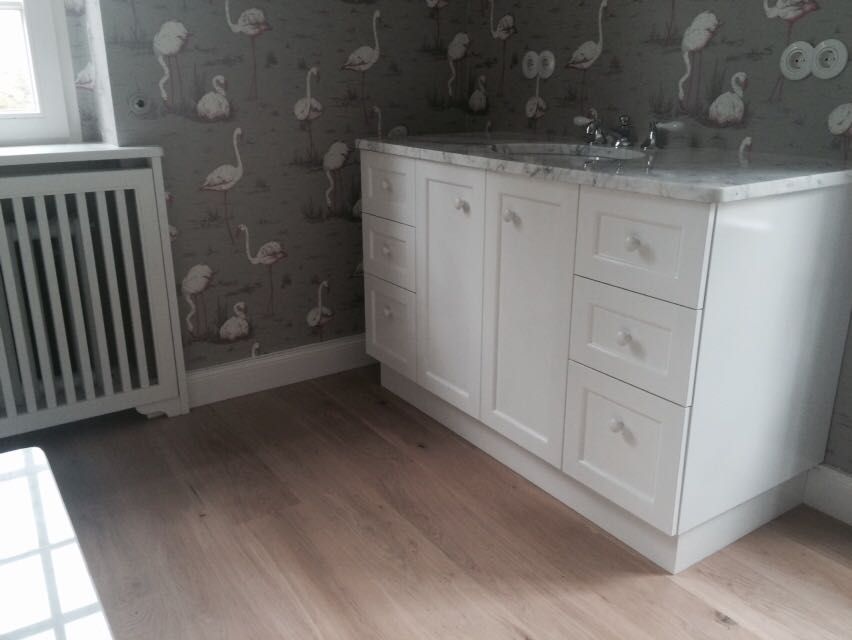 Innenausbau – Badschrank