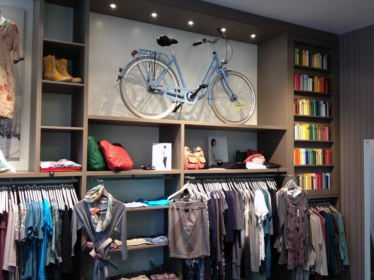 Möbelbau – Ladenausstattung GRK Berlin