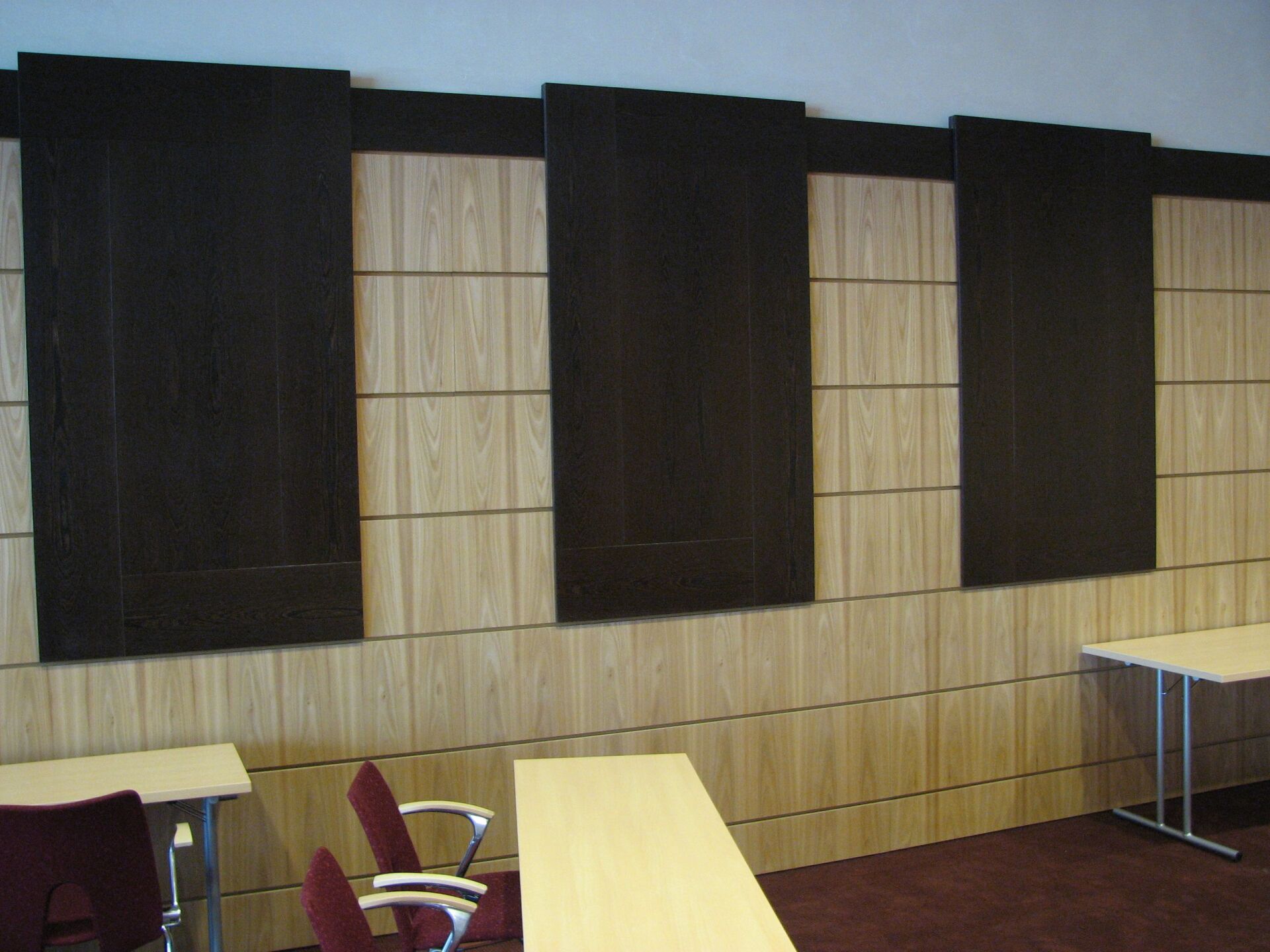 Innenausbau – Wandverkleidung Jolly Hotel Berlin