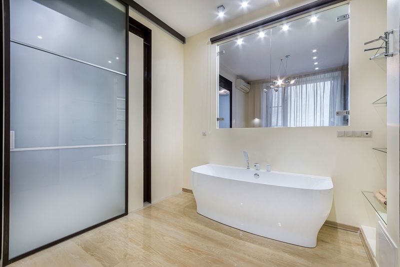 La clinique de la baignoire à Genève vous propose des solutions adaptées pour la remise en état de votre baignoire.