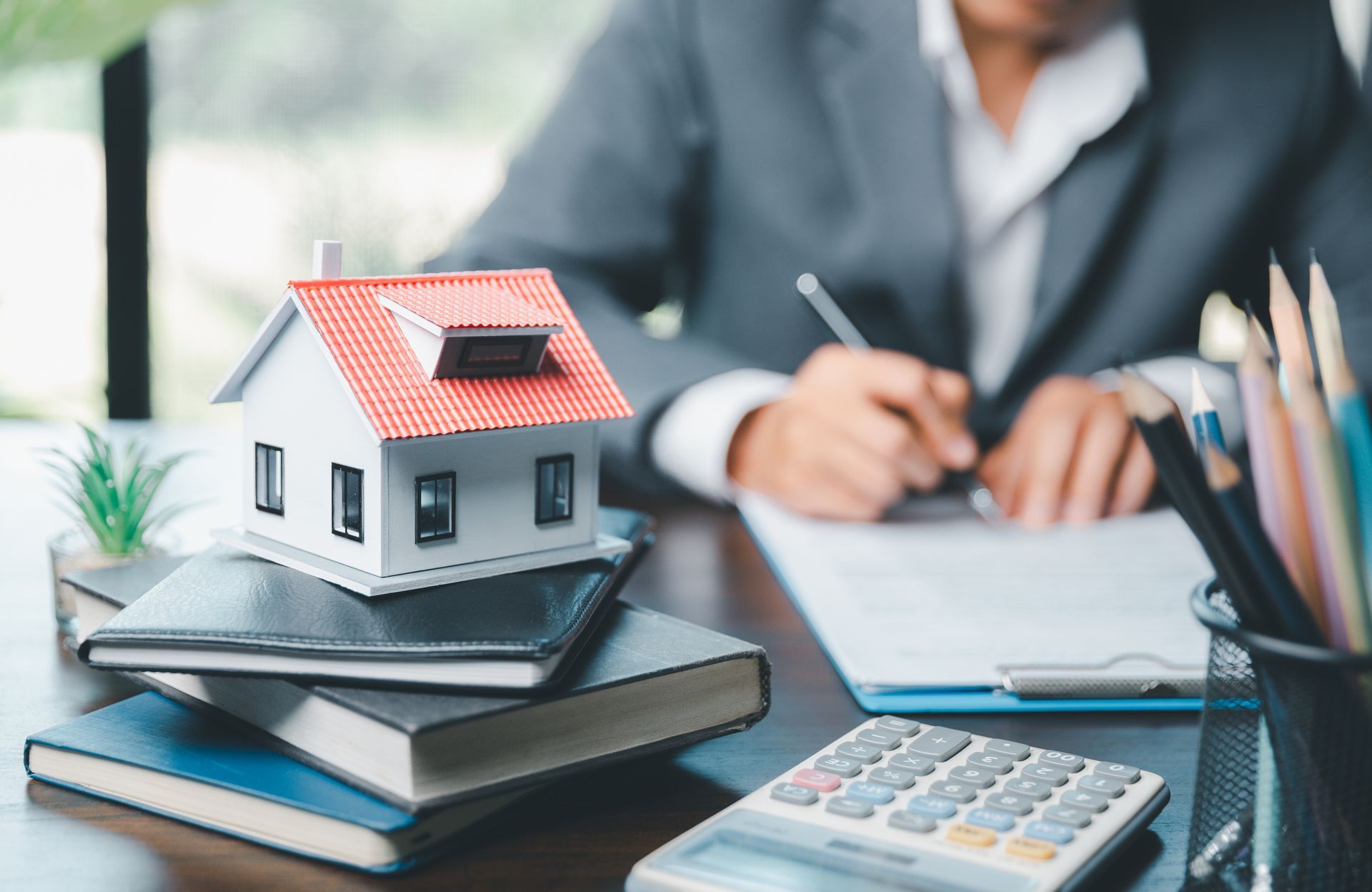 Étude ou projet de maison sur des documents