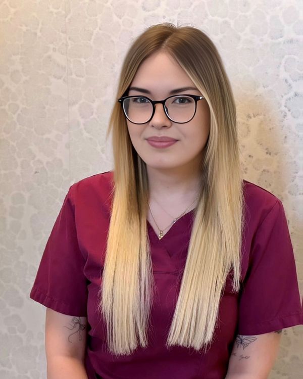 Dr. med. dent. J. Schneider