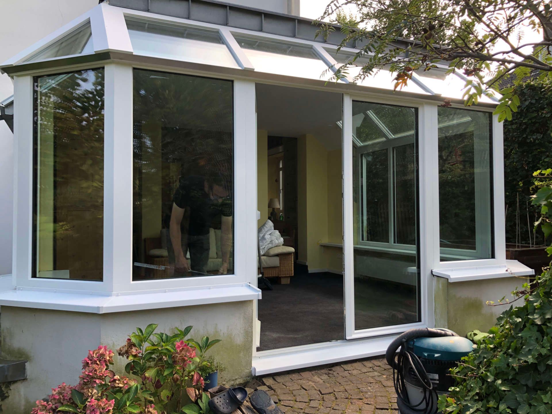 Wintergarten neue Fenster und Verglasung