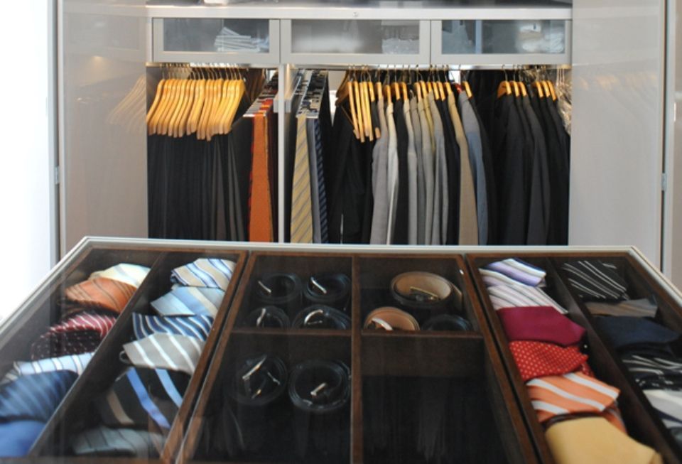 Holzmöbel von der Erwin Krug und Sohn Nachf. GmbH & Co KG