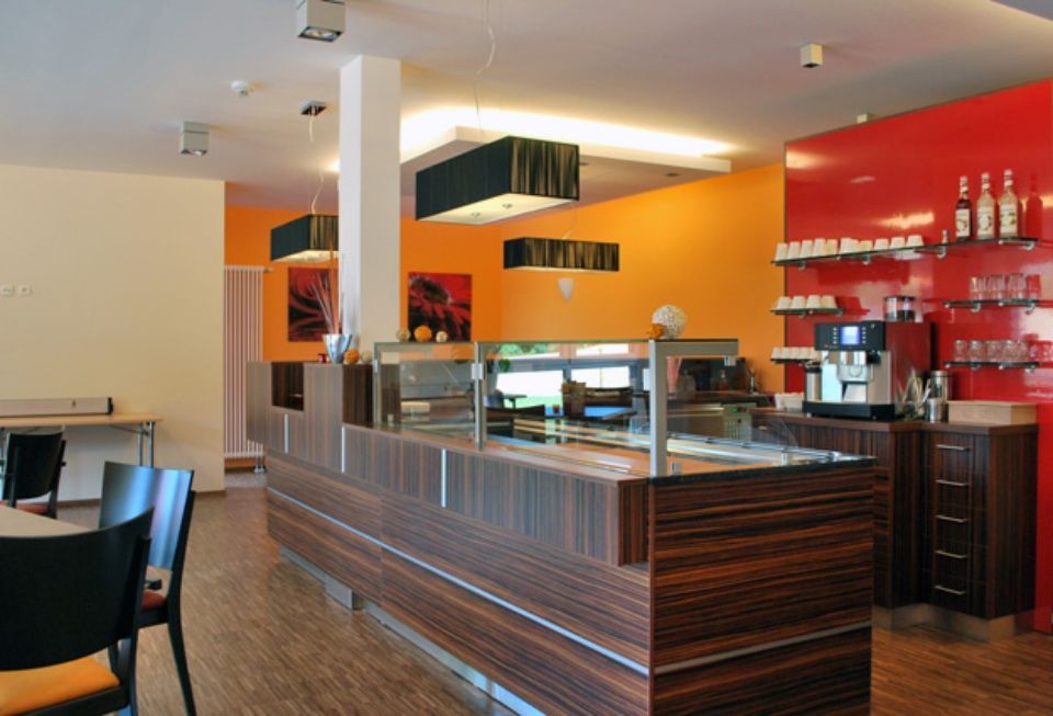 Bar von der Erwin Krug und Sohn Nachf. GmbH & Co KG