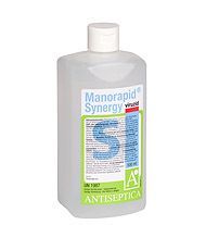 Eine Flasche Manorapid Synergy Händedesinfektionsmittel auf weißem Hintergrund.