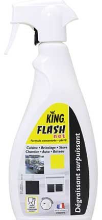 Eine Flasche King Flash Cleaner mit einem Zerstäuber auf weißem Hintergrund.