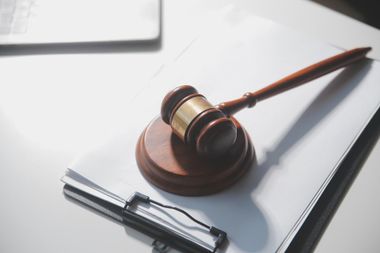 Acompanhamento a Perícias, Juntas Médicas e Tribunais