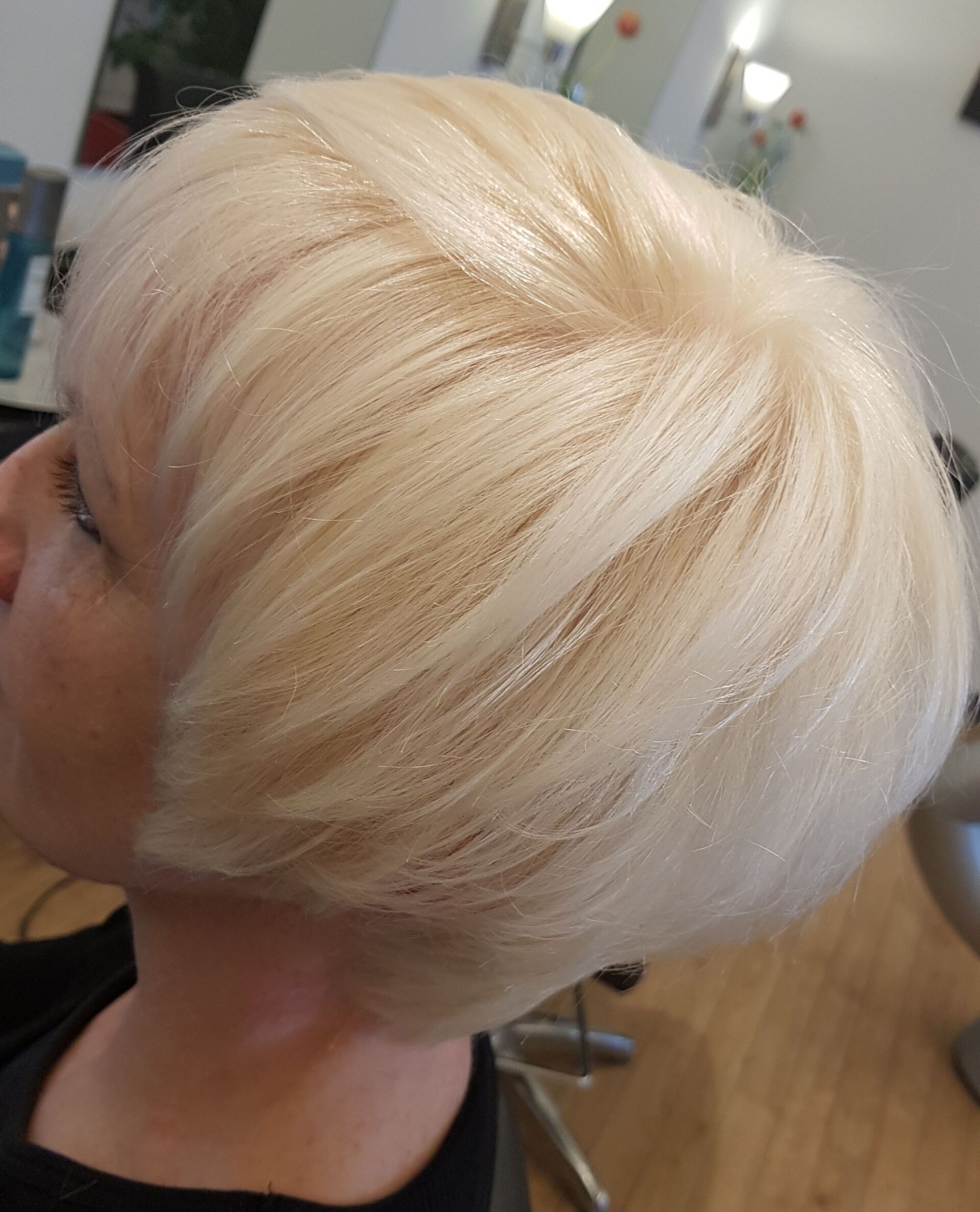 Haare färben blond