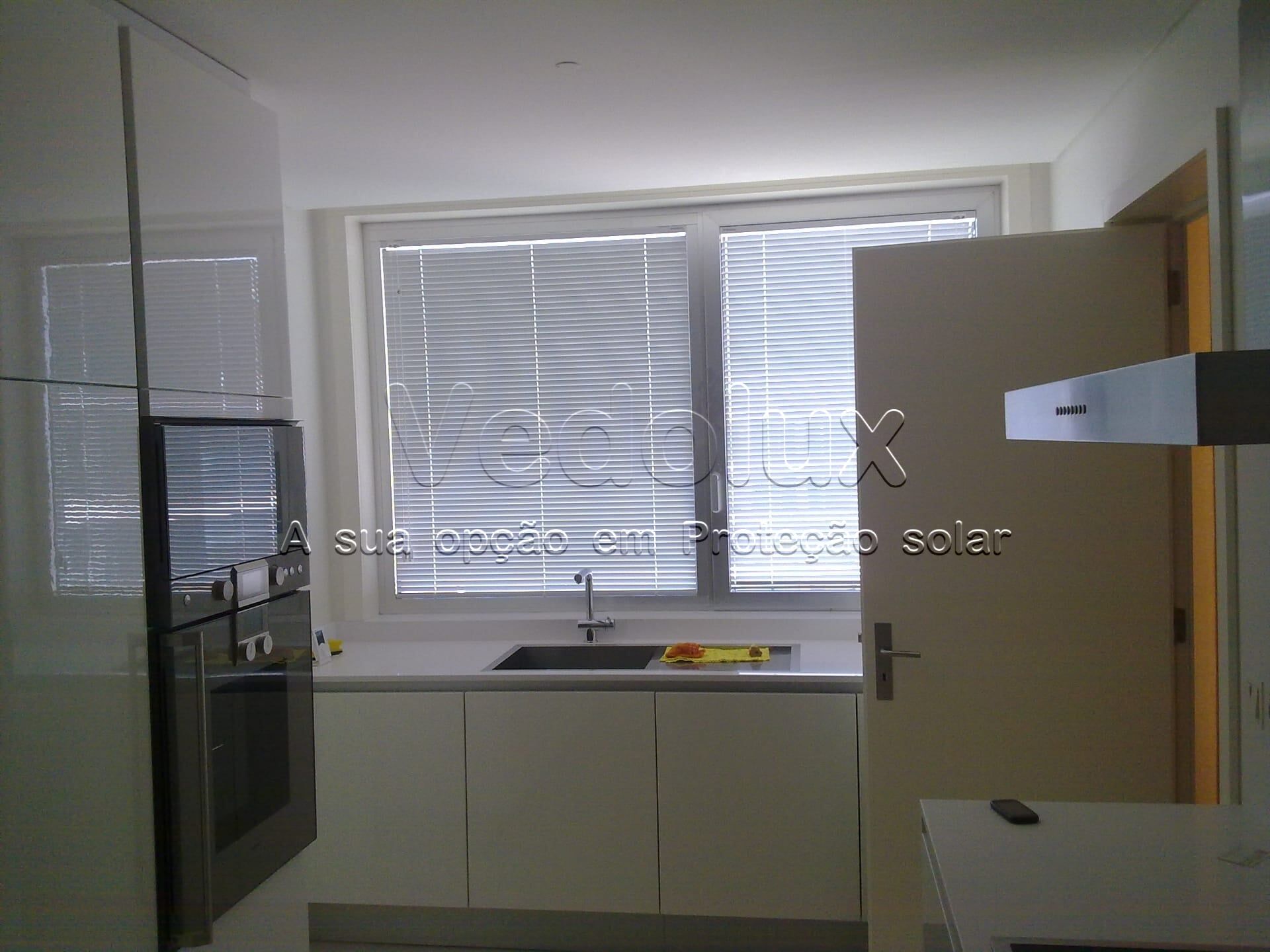 Manutenção e montagem de estores em Gaia, Porto