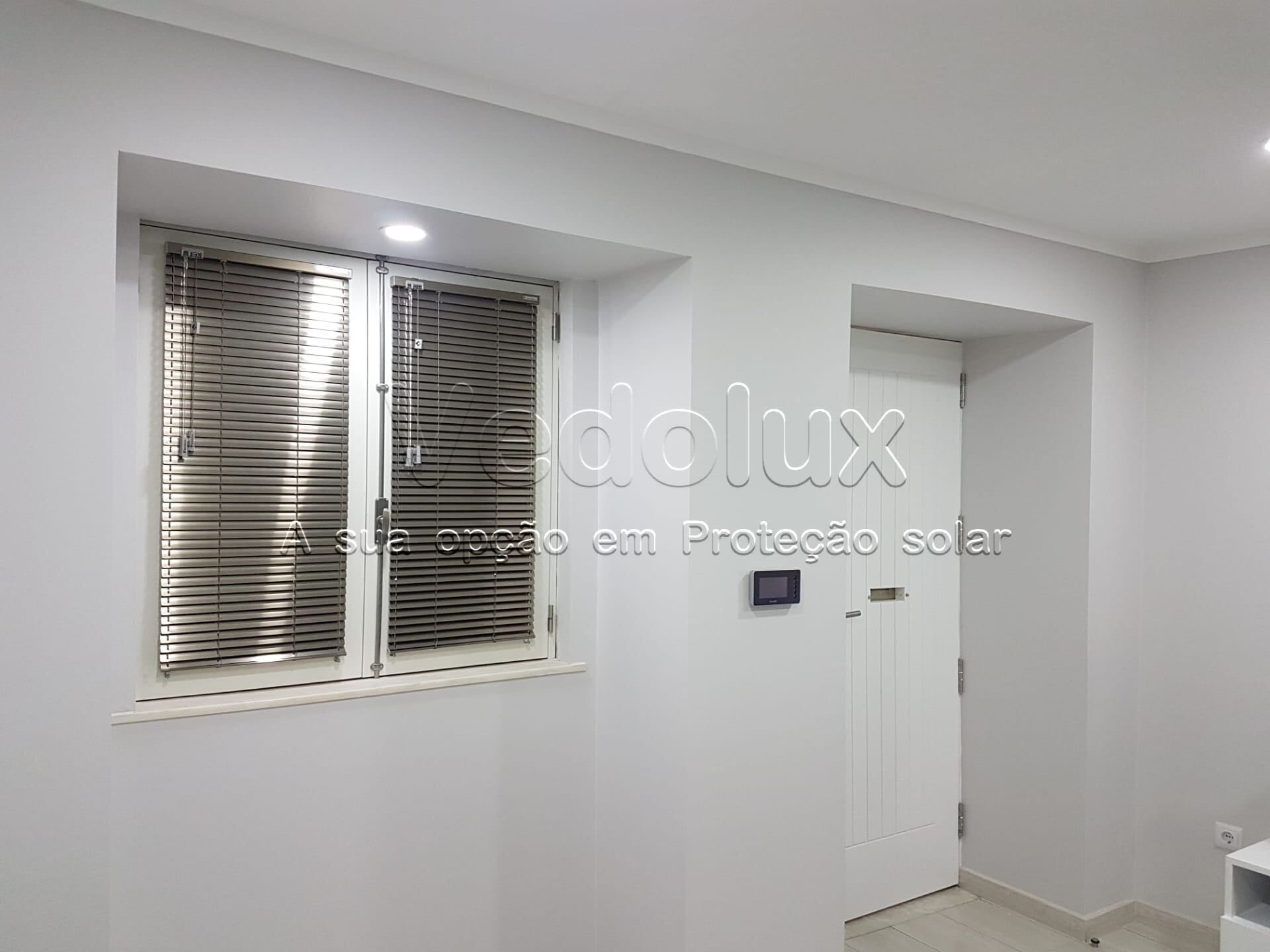 Manutenção e montagem de estores em Gaia, Porto