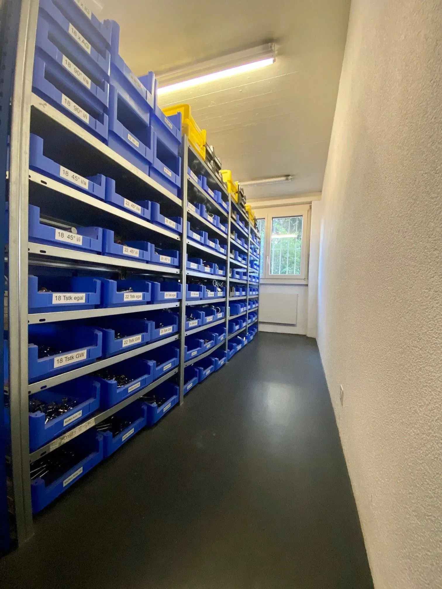 Lager der Schaad AG in Luterbach