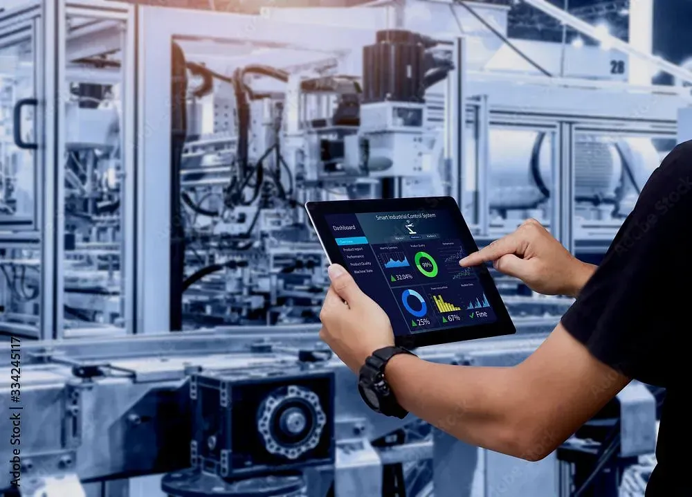 Ein deutliches Schild mit der Aufschrift „Wasserstrahl“