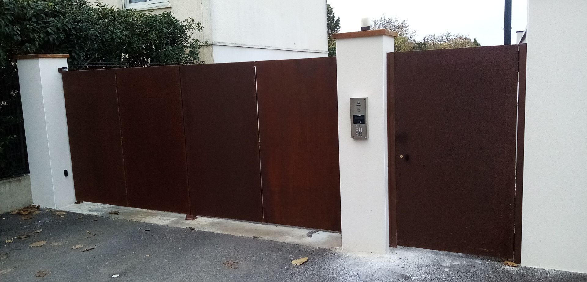 Portail et portillon en acier CORTEN