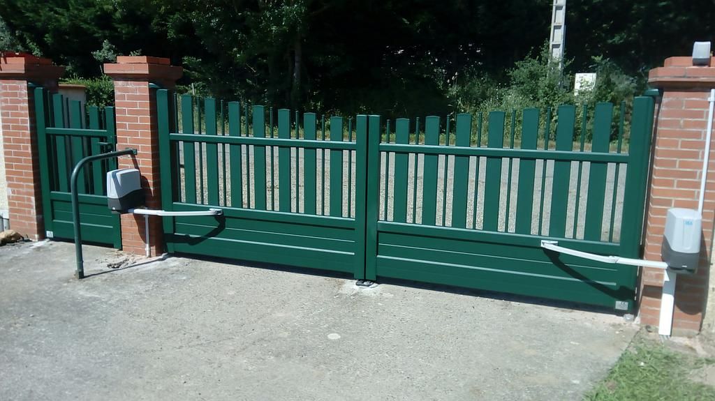 Automatisme de portail à 2 battants