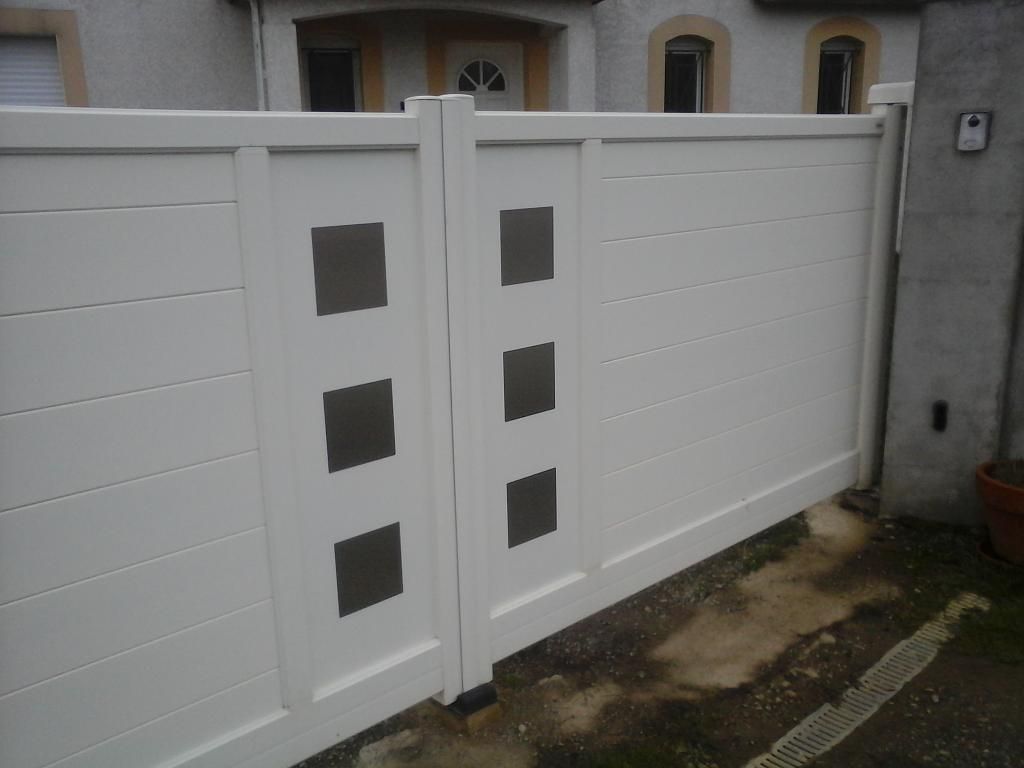 Portail blanc ESTEVE