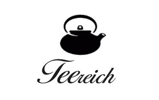 Ein schwarz-weißes Logo für Teereich mit einer Teekanne darauf.